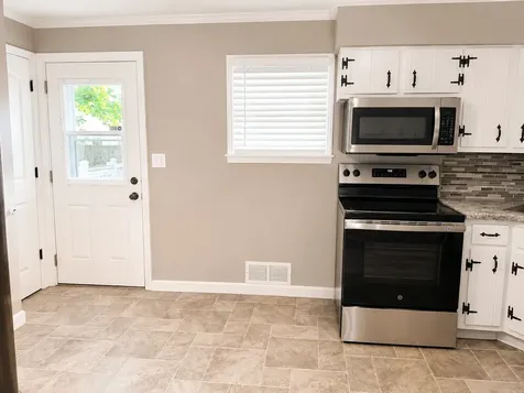 1003 Mcgregor Street Bloomington IL 61701