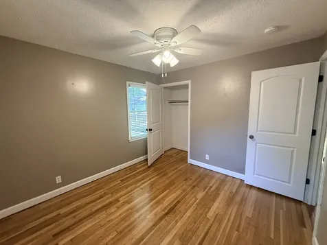 1003 Mcgregor Street Bloomington IL 61701