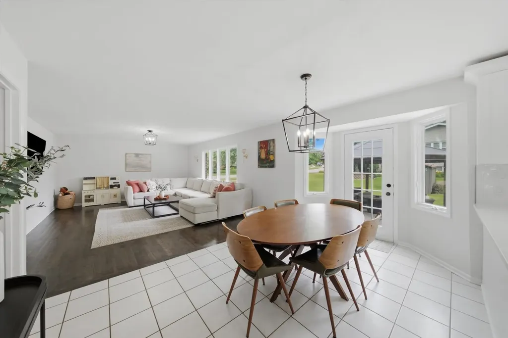 1309 East North Street Lockport IL 60441