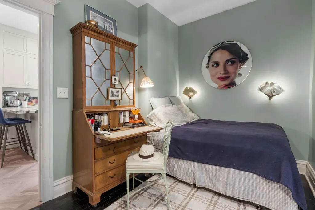 1959 West Balmoral Avenue Chicago IL 60640