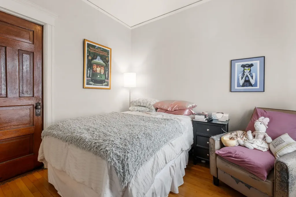 1959 West Balmoral Avenue Chicago IL 60640