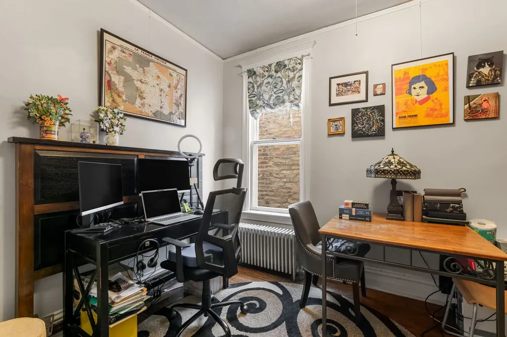 1959 West Balmoral Avenue Chicago IL 60640