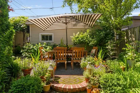 1959 West Balmoral Avenue Chicago IL 60640