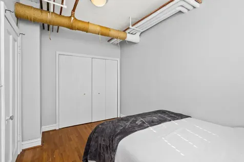 604 West Addison Avenue Chicago IL 60613