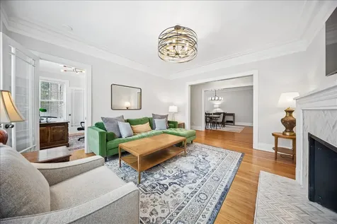 5333 South Cornell Avenue Chicago IL 60615