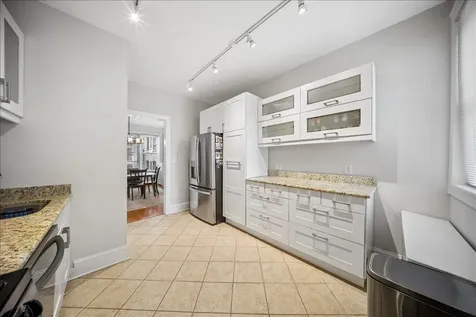 5333 South Cornell Avenue Chicago IL 60615