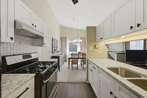 1 West Stonebridge Court Palos Hills IL 60465