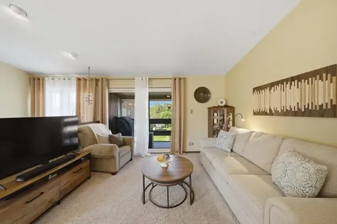 1 West Stonebridge Court Palos Hills IL 60465