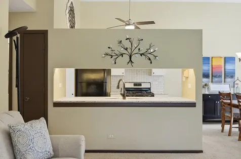 1 West Stonebridge Court Palos Hills IL 60465