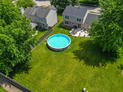 3020 Middlebury Court Aurora IL 60504