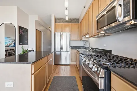 41 East 8th Street Chicago IL 60605