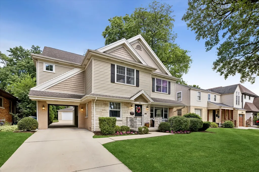 575 South Fern Avenue Elmhurst IL 60126