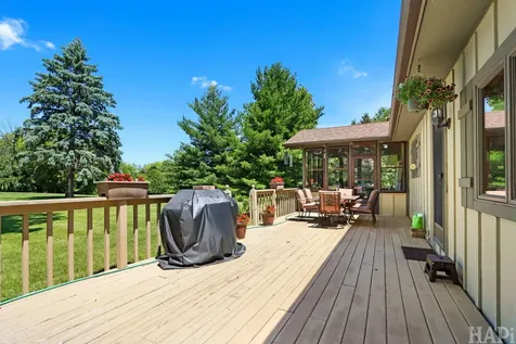 1702 Breezy Lawn Road Spring Grove IL 60081