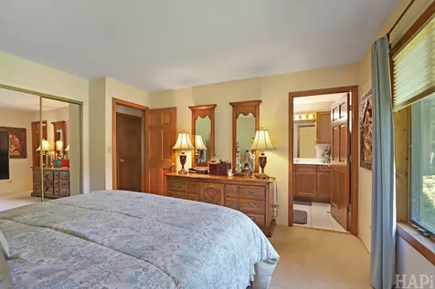 1702 Breezy Lawn Road Spring Grove IL 60081