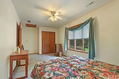 1702 Breezy Lawn Road Spring Grove IL 60081