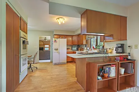 1702 Breezy Lawn Road Spring Grove IL 60081