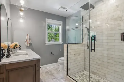 1204 Parliament Court Libertyville IL 60048