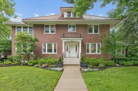 1141 Sheridan Road Wilmette IL 60091