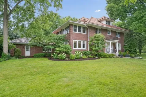 1141 Sheridan Road Wilmette IL 60091