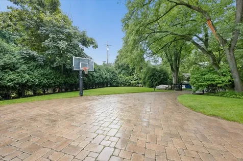 1141 Sheridan Road Wilmette IL 60091