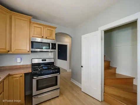 6014 North Navarre Avenue Chicago IL 60631