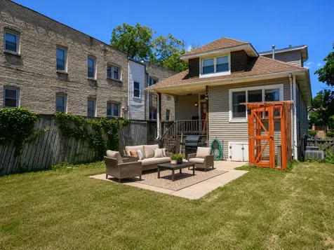 6014 North Navarre Avenue Chicago IL 60631