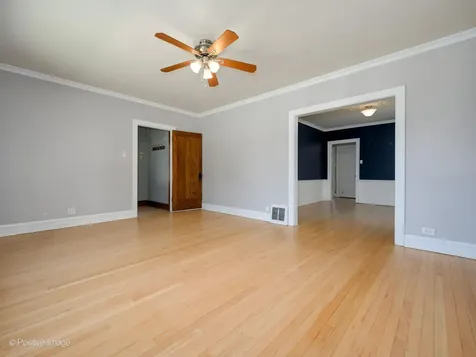 6014 North Navarre Avenue Chicago IL 60631