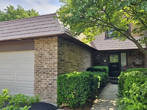 3912 Dundee Road Northbrook IL 60062