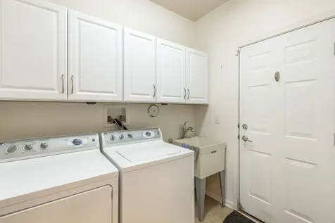 860 Cascade Falls Drive Elgin IL 60124