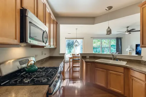 860 Cascade Falls Drive Elgin IL 60124