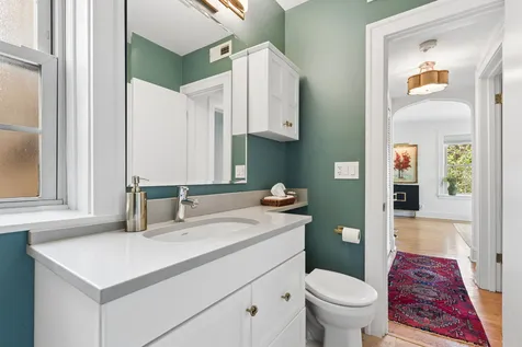 1956 West Melrose Street Chicago IL 60657