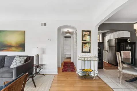 1956 West Melrose Street Chicago IL 60657