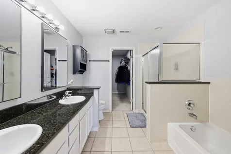 1274 Walnut Glen Drive Crystal Lake IL 60014