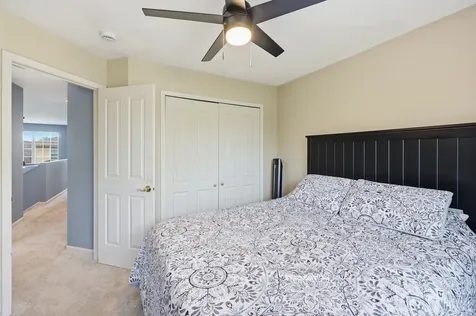 1274 Walnut Glen Drive Crystal Lake IL 60014
