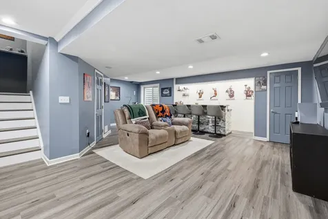 1274 Walnut Glen Drive Crystal Lake IL 60014