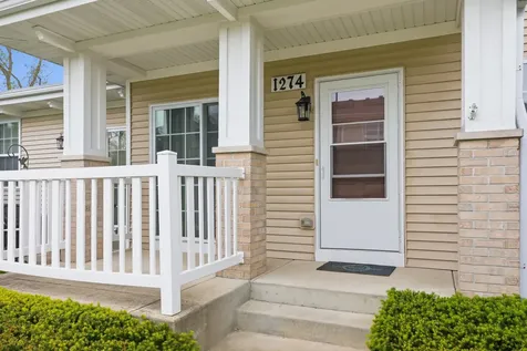 1274 Walnut Glen Drive Crystal Lake IL 60014