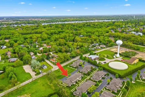 1274 Walnut Glen Drive Crystal Lake IL 60014