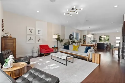 1859 North Albany Avenue Chicago IL 60647