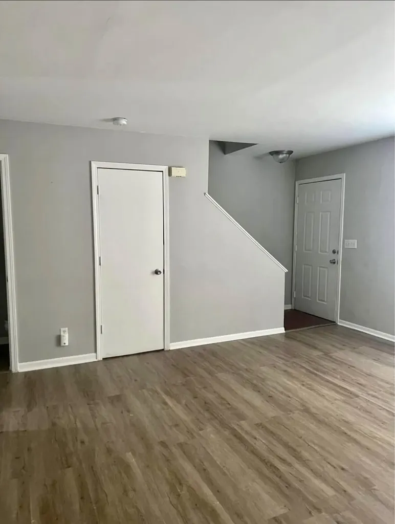 390 West Indian Trail Aurora IL 60506