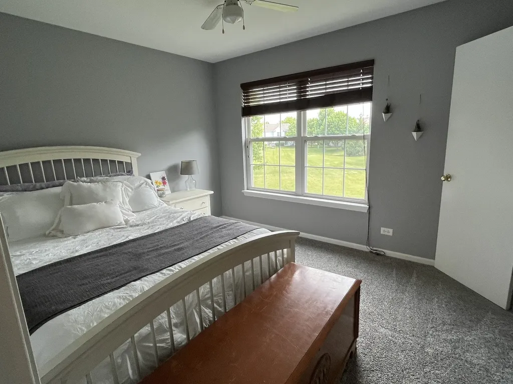 10520 Thornton Way Huntley IL 60142