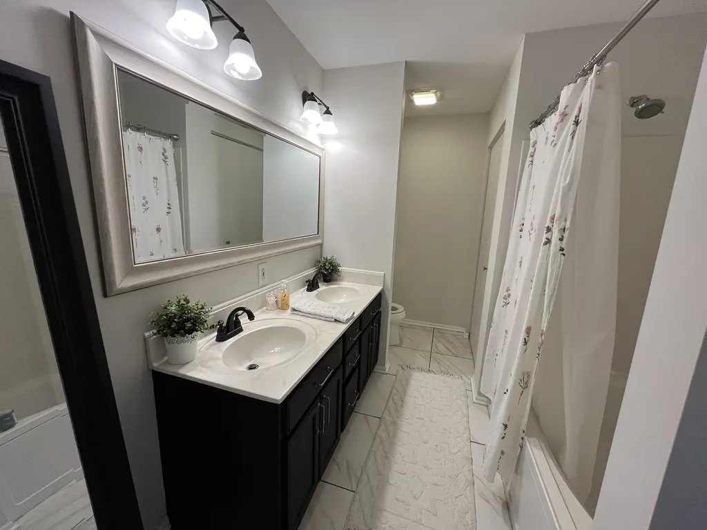 10520 Thornton Way Huntley IL 60142