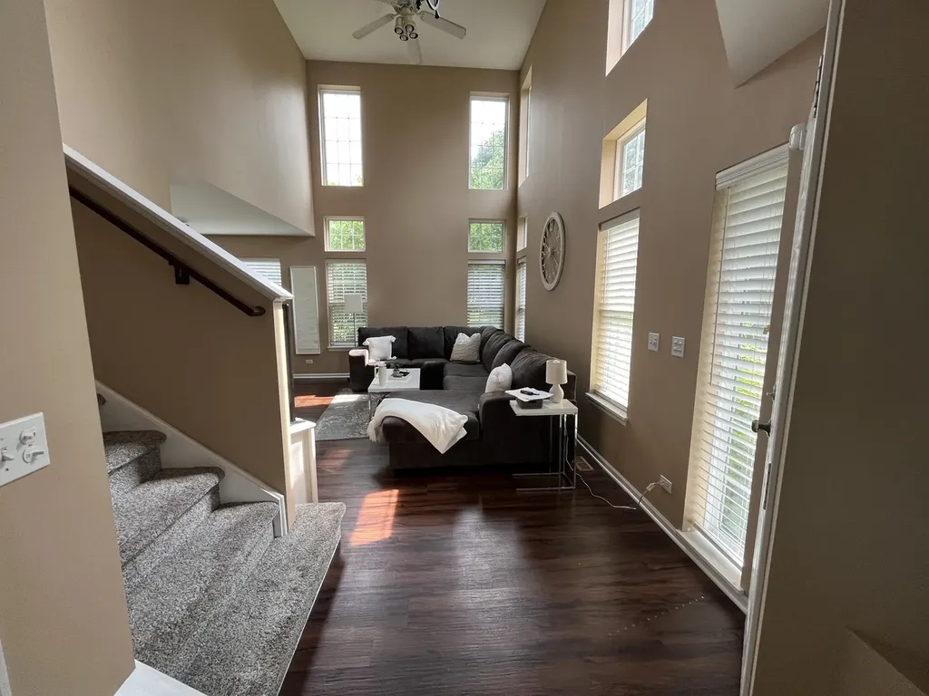 10520 Thornton Way Huntley IL 60142