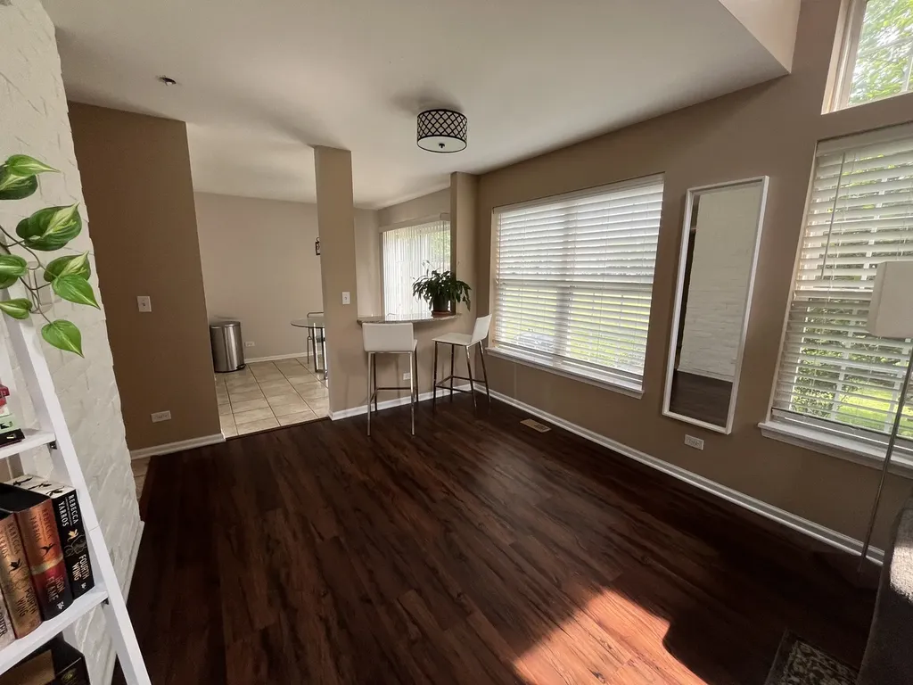 10520 Thornton Way Huntley IL 60142