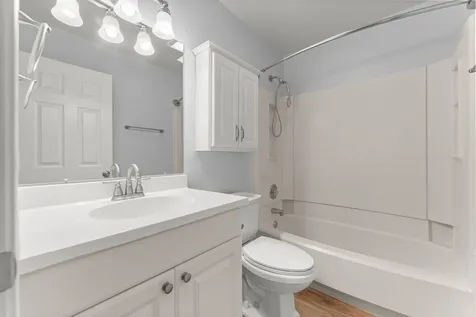 352 Danbury Drive Naperville IL 60565