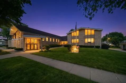 319 Morris Avenue Bellwood IL 60104
