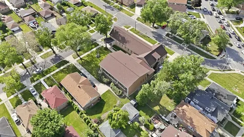 319 Morris Avenue Bellwood IL 60104