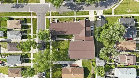 319 Morris Avenue Bellwood IL 60104