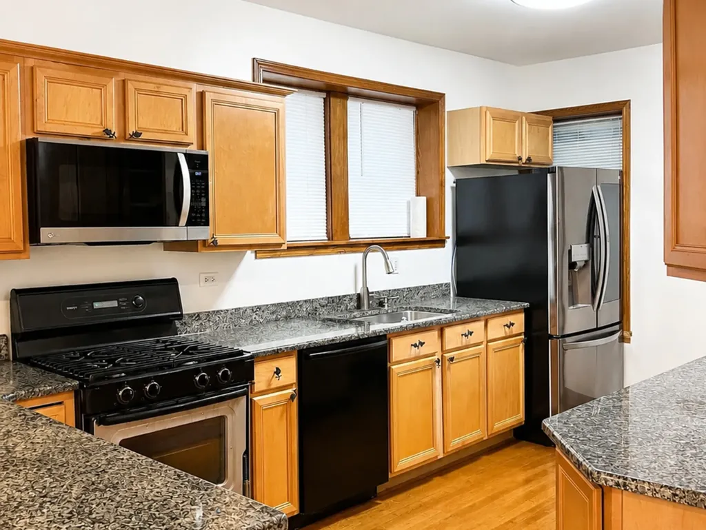 4518 North Kasson Avenue Chicago IL 60630