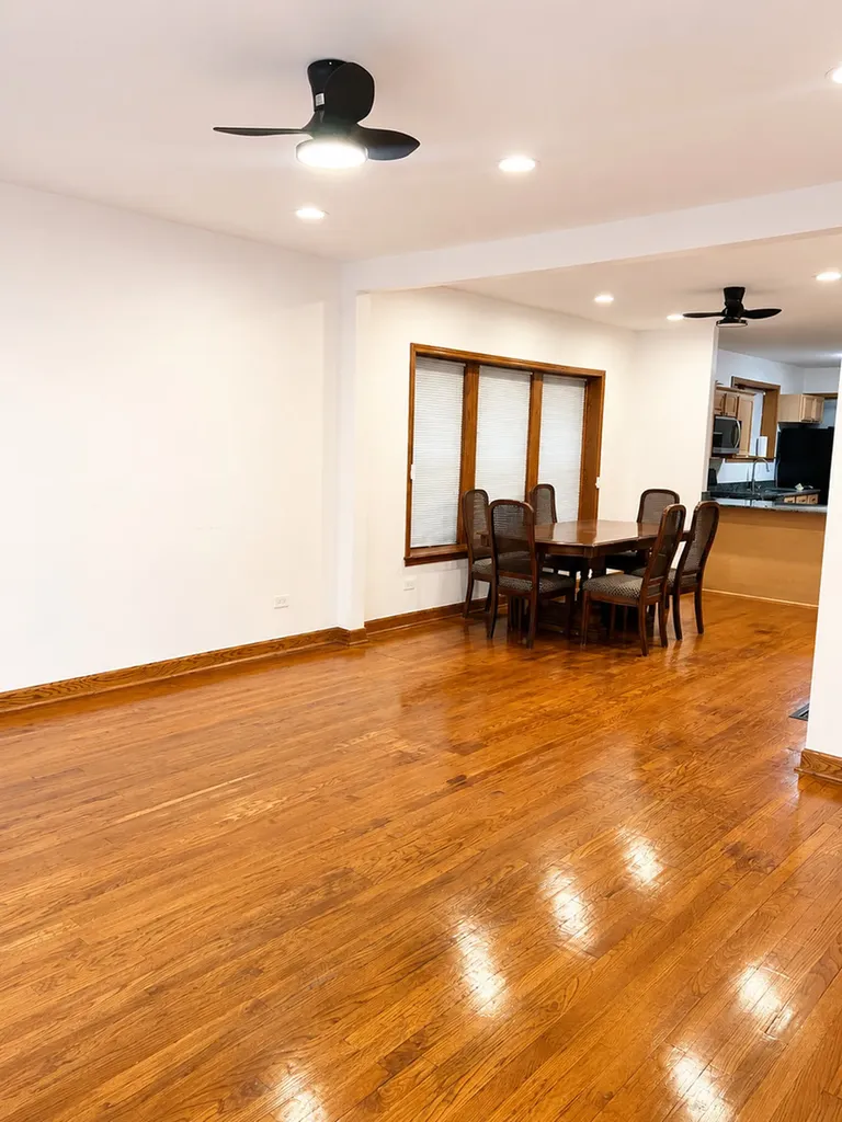 4518 North Kasson Avenue Chicago IL 60630