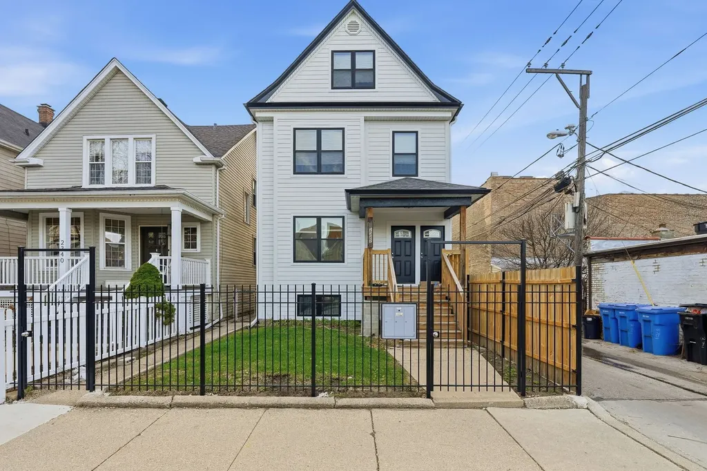 2342 North Lawndale Avenue Chicago IL 60647